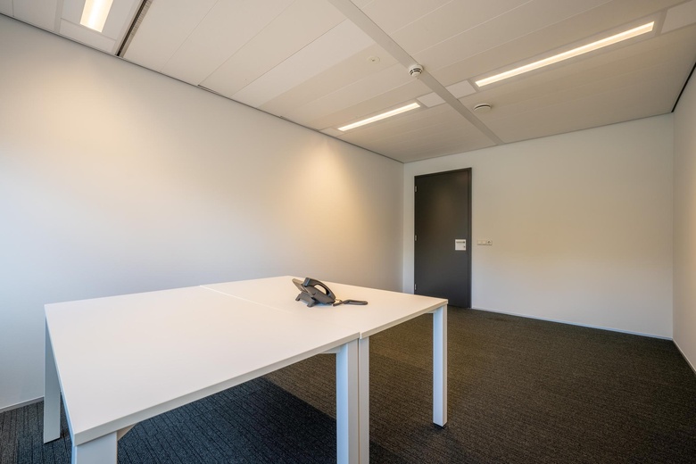 KantoorruimteaanNaarderpoort 2<br/> inNaarden KantoorruimteaanNaarderpoort 2<br/> inNaarden