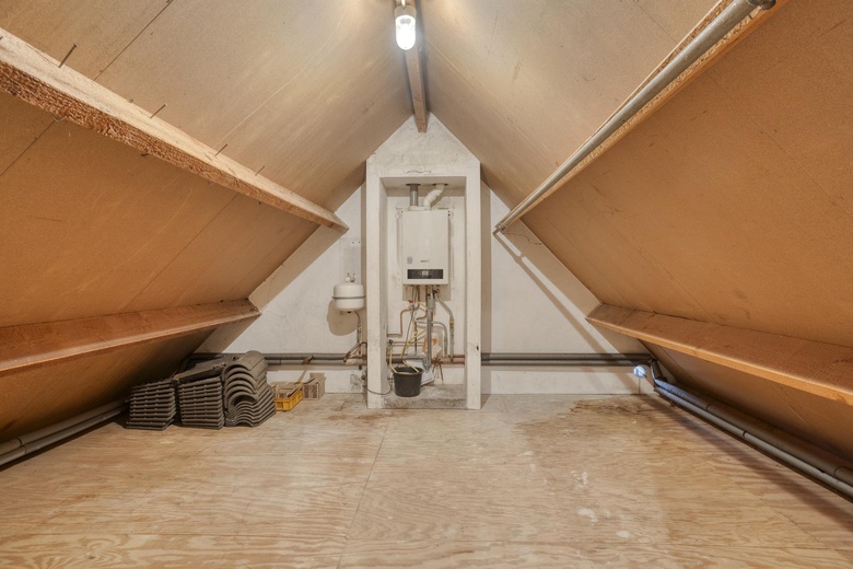 BedrijfsruimteaanEindhovenseweg 27 b<br/> inSon en Breugel