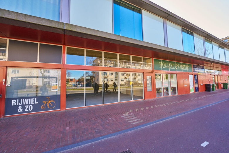 WinkelruimteaanVijfMeiplein 41<br/> inLeiden WinkelruimteaanVijfMeiplein 41<br/> inLeiden