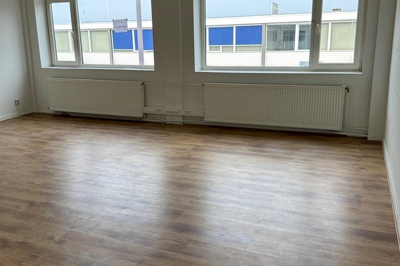BedrijfsruimteaanGraafstroomstraat 51 A<br/> inRotterdam BedrijfsruimteaanGraafstroomstraat 51 A<br/> inRotterdam