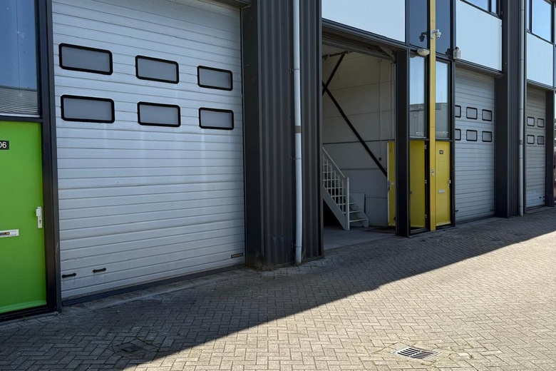 BedrijfsruimteaanAventurijn 808<br/> inDordrecht