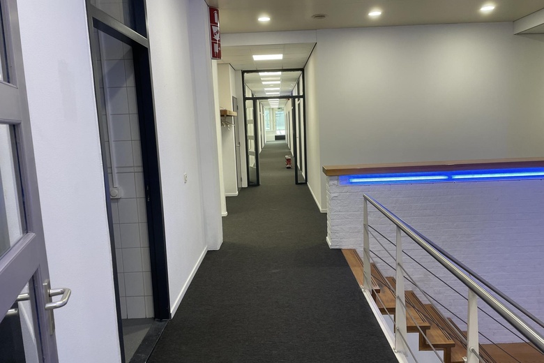 KantoorruimteaanSluisweg 200<br/> inDen Bosch KantoorruimteaanSluisweg 200<br/> inDen Bosch