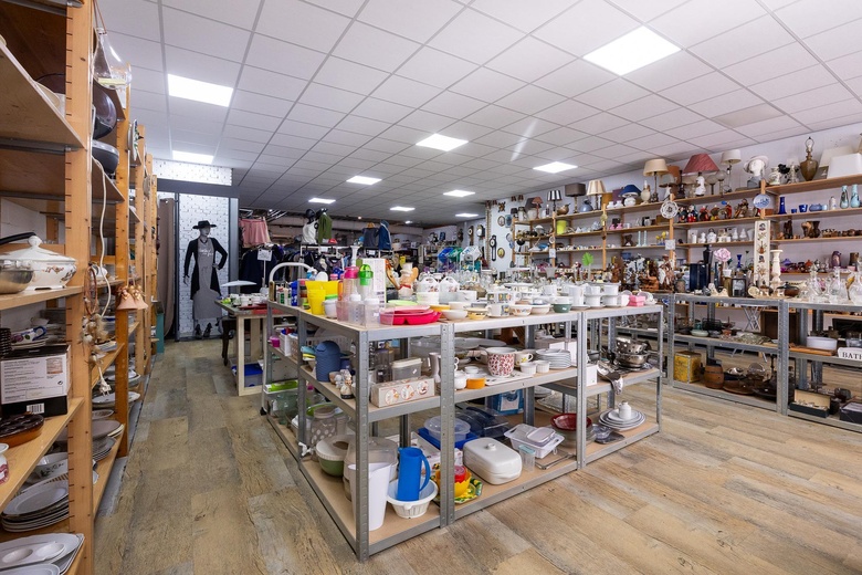 WinkelruimteaanDorpsstraat 38 C<br/> inNoordwijkerhout WinkelruimteaanDorpsstraat 38 C<br/> inNoordwijkerhout