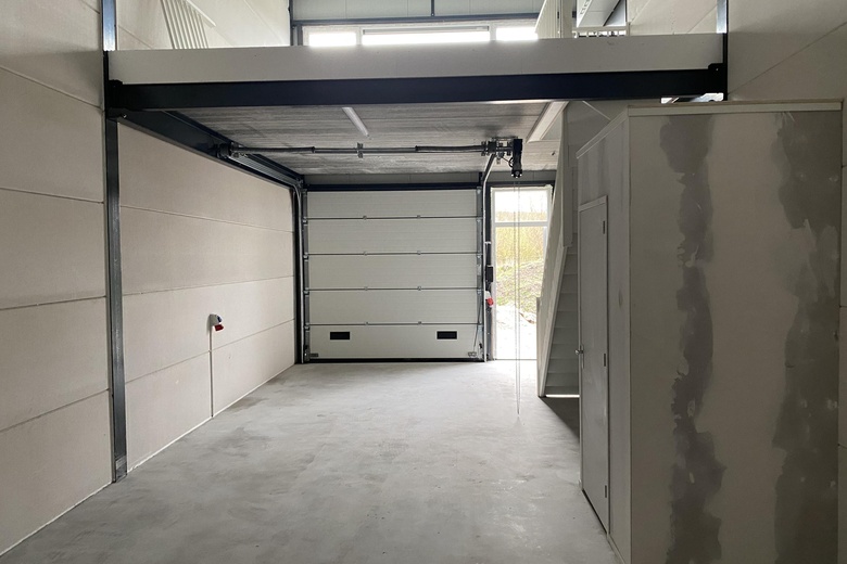 BedrijfsruimteaanGordingweg 34<br/> inAlmere BedrijfsruimteaanGordingweg 34<br/> inAlmere