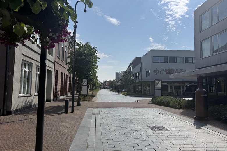 Winkelruimte Waalwijk - Grotestraat 220 - Foto 2