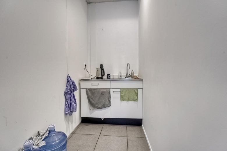 WinkelruimteaanDorpsstraat 22 A<br/> inZoeterwoude WinkelruimteaanDorpsstraat 22 A<br/> inZoeterwoude