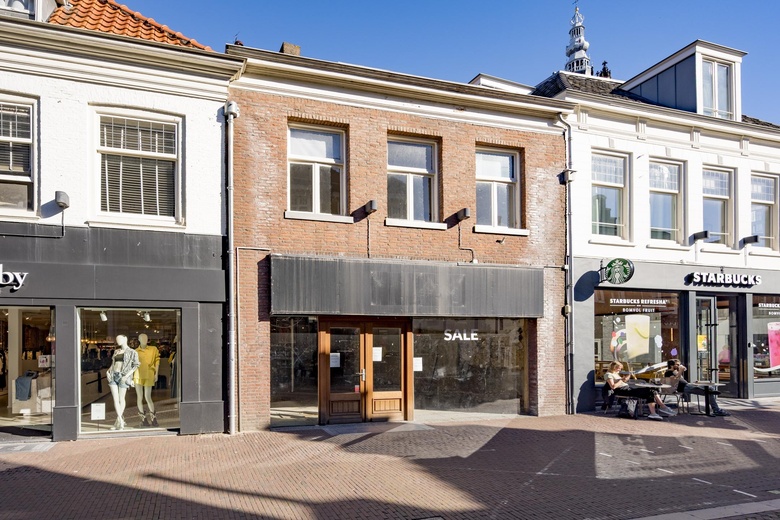 Bekijk foto 1 van Utrechtsestraat 17 Bekijk foto 1 van Utrechtsestraat 17