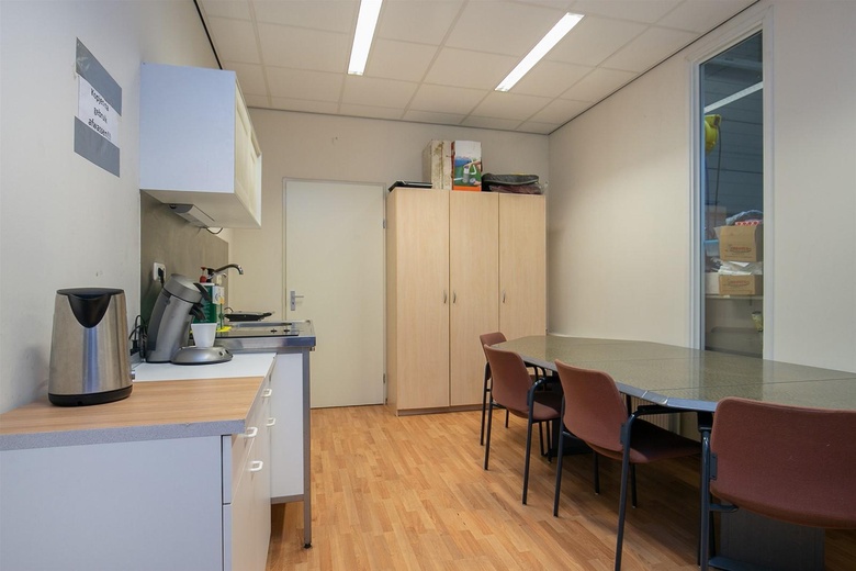 BedrijfsruimteaanDommelstraat 6<br/> inOss