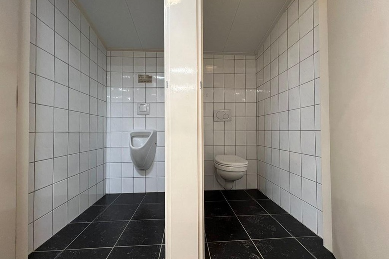 BedrijfsruimteaanBuurtlaan west 15 a<br/> inVeenendaal BedrijfsruimteaanBuurtlaan west 15 a<br/> inVeenendaal
