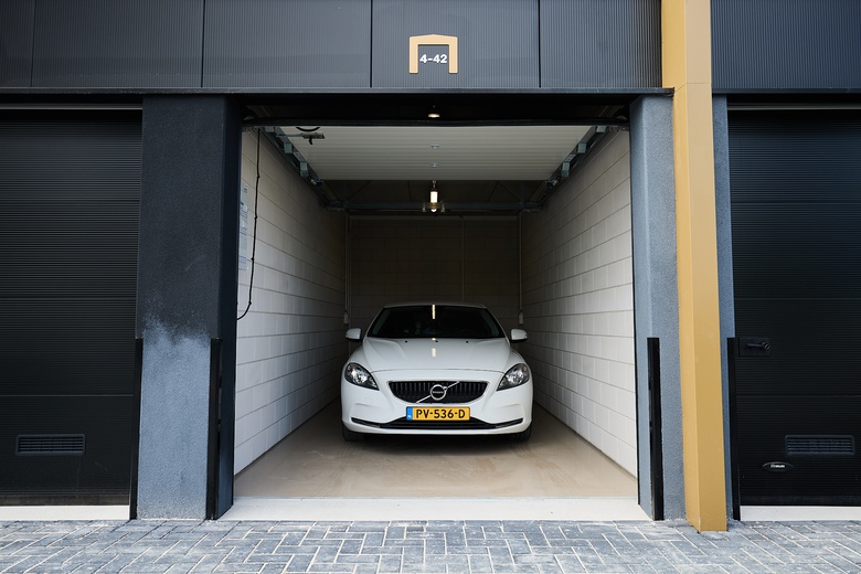 BedrijfsruimteaanOsloweg 4<br/> inGroningen BedrijfsruimteaanOsloweg 4<br/> inGroningen