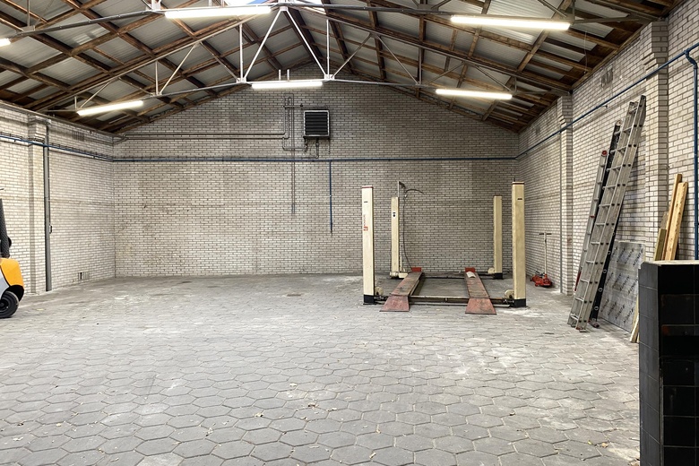 BedrijfsruimteaanMinckelersstraat 22 a<br/> inTilburg