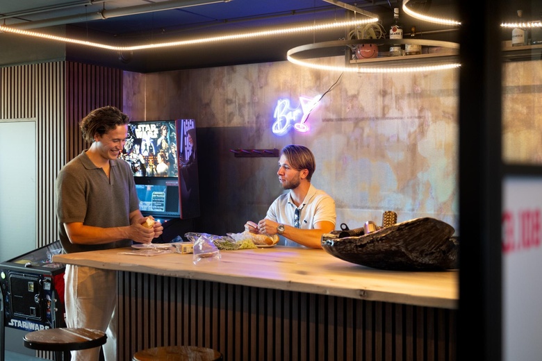 KantoorruimteaanHarmoniestraat 15<br/> inVelsen KantoorruimteaanHarmoniestraat 15<br/> inVelsen