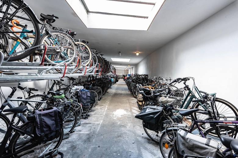 BedrijfsruimteaanBennebroekstraat 31 H<br/> inAmsterdam