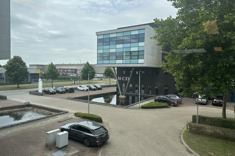 KantoorruimteaanA. van Leeuwenhoekweg 38 A 6<br/> inAlphen aan den Rijn