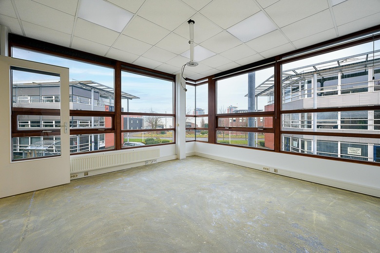 KantoorruimteaanJan van Galenstraat 62 - 66<br/> inSchiedam KantoorruimteaanJan van Galenstraat 62 - 66<br/> inSchiedam