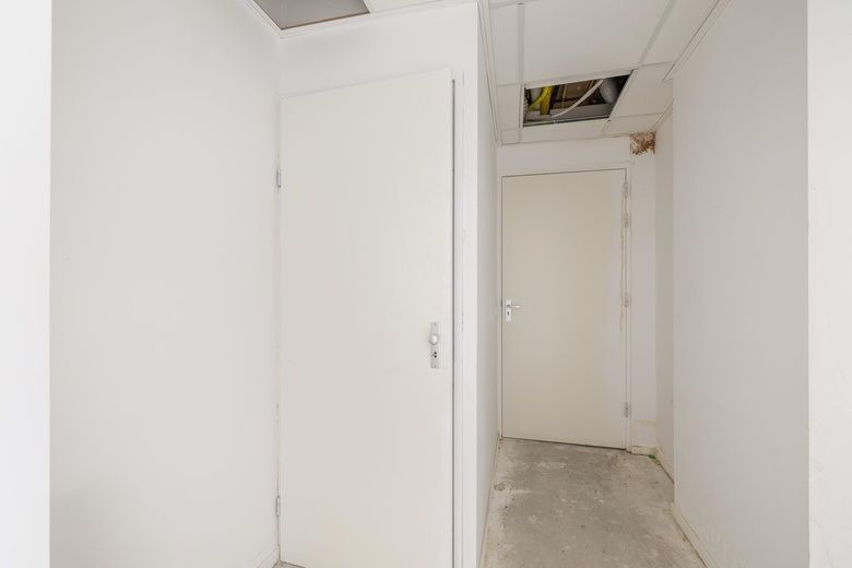 KantoorruimteaanUiterdijk 40 - 56<br/> inPernis KantoorruimteaanUiterdijk 40 - 56<br/> inPernis
