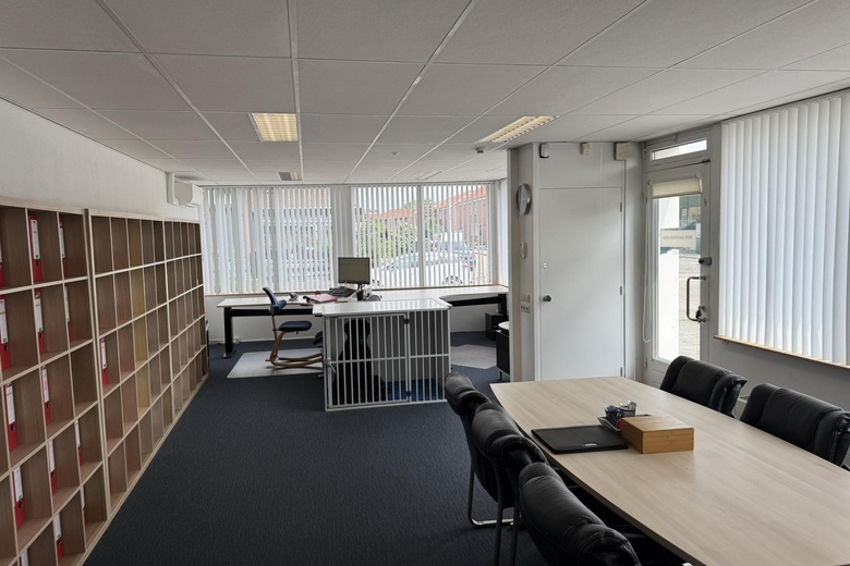 KantoorruimteaanJ A Beyerinkstraat 5<br/> inNieuwerkerk aan den IJssel