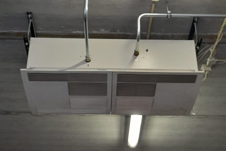 BedrijfsruimteaanPesetaweg 105<br/> inNieuw-Vennep