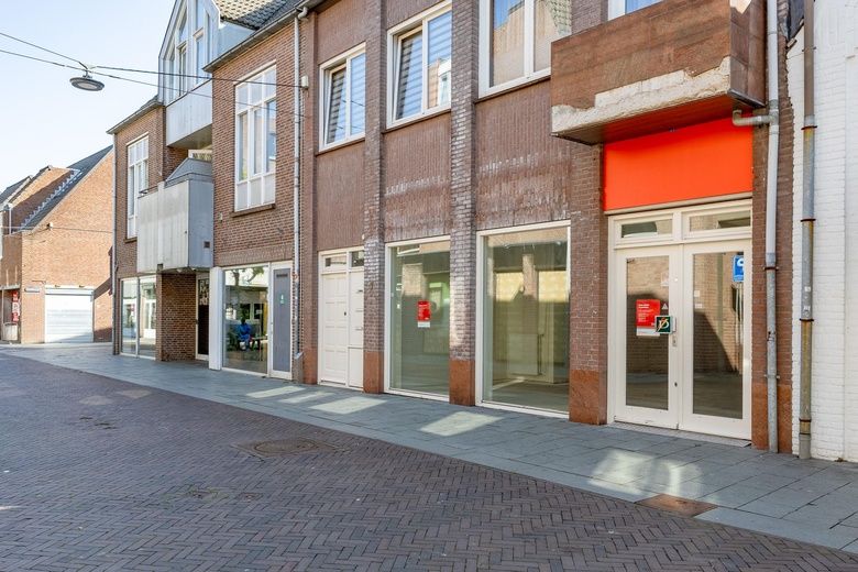 WinkelruimteaanSchoolstraat 7<br/> inVenray WinkelruimteaanSchoolstraat 7<br/> inVenray
