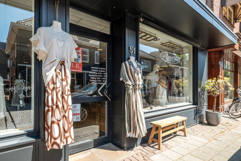 WinkelruimteaanSint Maartenstraat 51<br/> inLosser