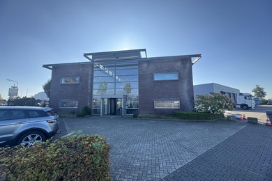 Kantoorruimte Weerbroek 46, Heteren | Bedrijfspand.com
