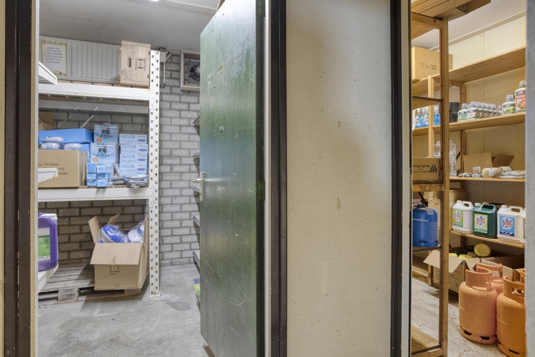 BedrijfsruimteaanOude Moerstraatsebaan 31<br/> inBergen op Zoom BedrijfsruimteaanOude Moerstraatsebaan 31<br/> inBergen op Zoom