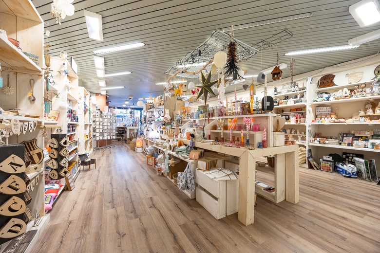 WinkelruimteaanKanaalstraat 72<br/> inLisse