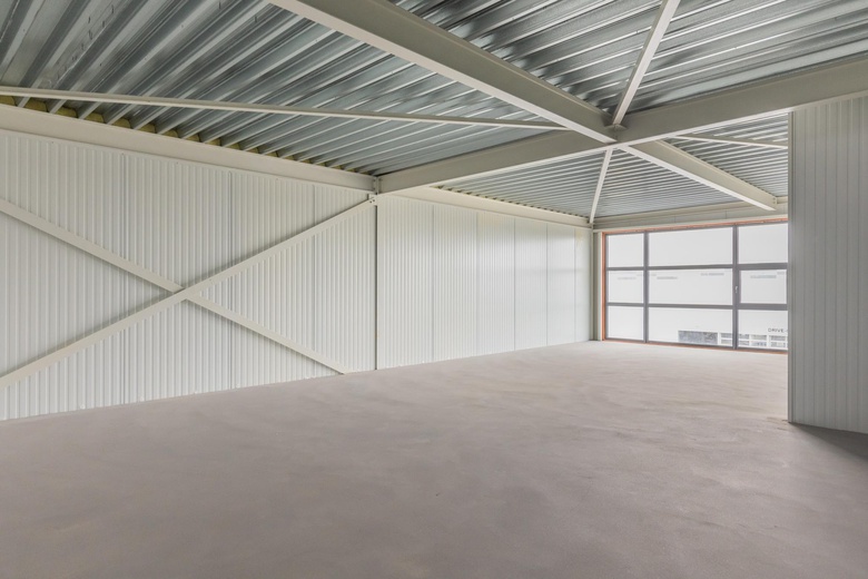 BedrijfsruimteaanRietgraafsingel 6<br/> inOosterhout