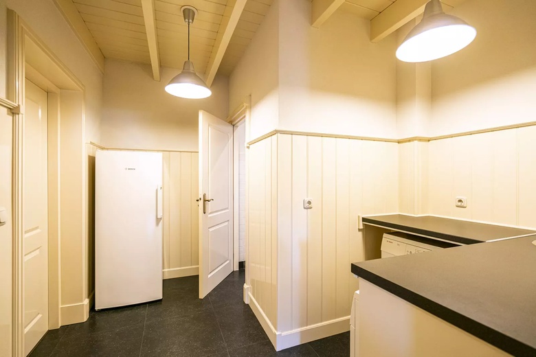 Bekijk foto 30 in  aan de  in 