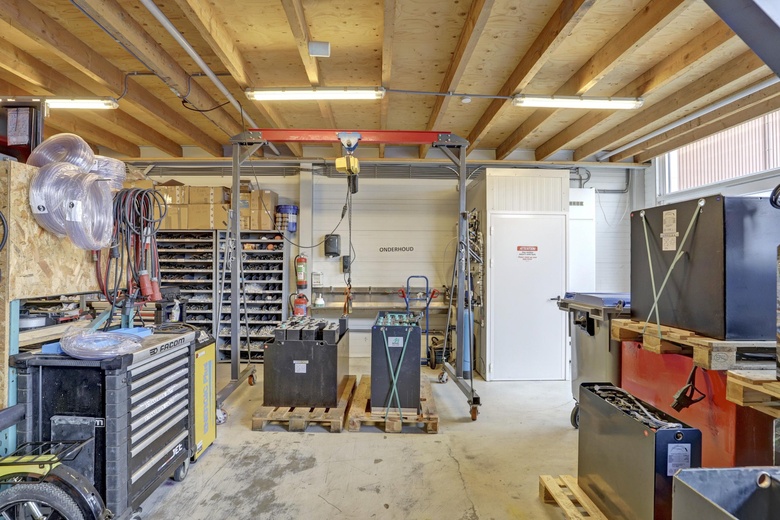 BedrijfsruimteaanScottweg 15 04<br/> inGoes