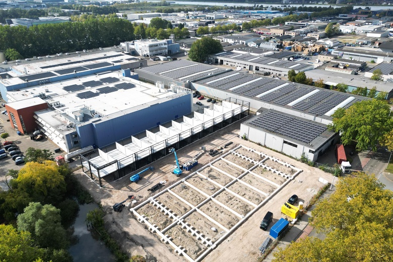 BedrijfsruimteaanKamerlingh Onnesweg 2 A 2<br/> inDordrecht BedrijfsruimteaanKamerlingh Onnesweg 2 A 2<br/> inDordrecht