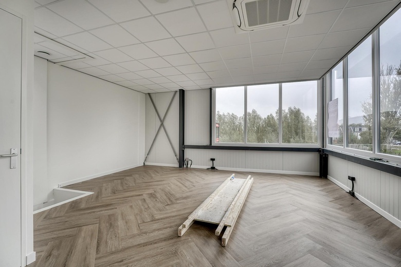 KantoorruimteaanFloris Versterlaan 60 B<br/> inLeiden