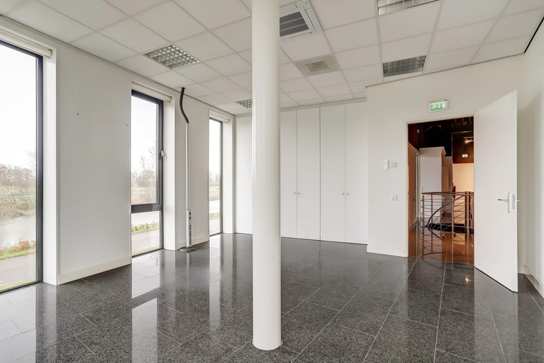 BedrijfsruimteaanGrote Esch 1195<br/> inMoordrecht BedrijfsruimteaanGrote Esch 1195<br/> inMoordrecht