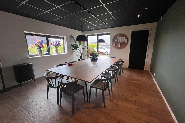BedrijfsruimteaanAziëweg 14<br/> inAssen