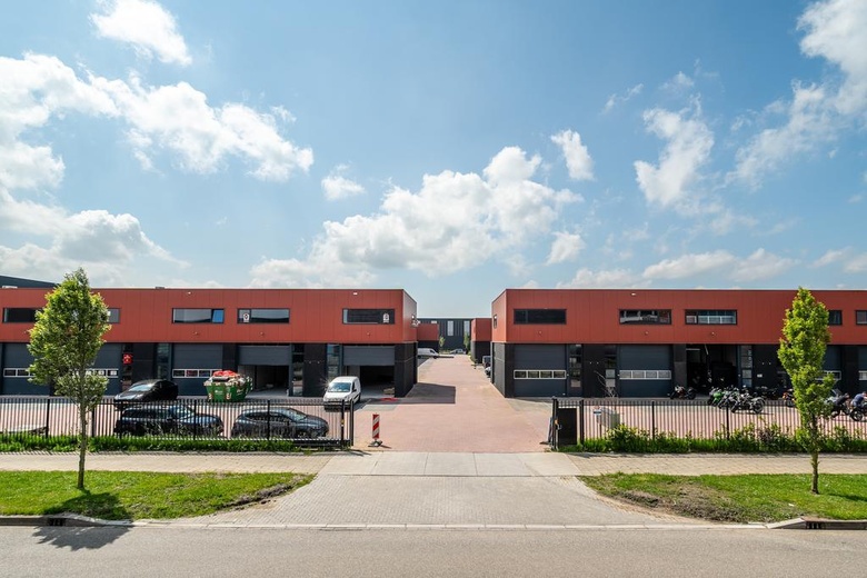 BedrijfsruimteaanBraillestraat 61<br/> inBerkel en Rodenrijs BedrijfsruimteaanBraillestraat 61<br/> inBerkel en Rodenrijs