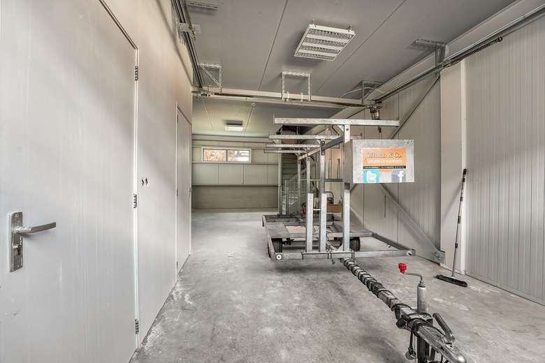 BedrijfsruimteaanIndustrieweg 28 a<br/> inVoorschoten