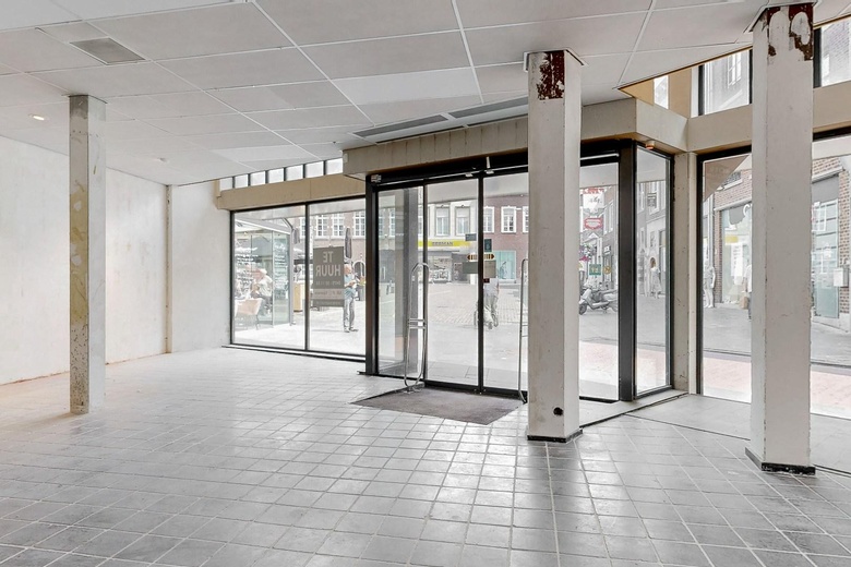 WinkelruimteaanMarkt 9<br/> inRoermond