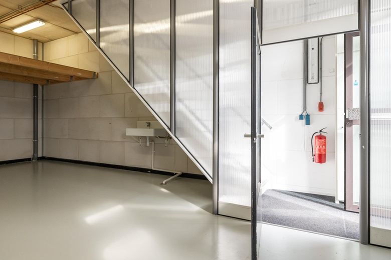 BedrijfsruimteaanA. van Leeuwenhoekweg 36 B 14<br/> inAlphen aan den Rijn