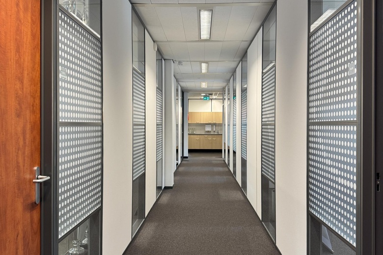 KantoorruimteaanLeeuwenveldseweg 18 a<br/> inWeesp