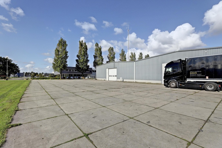 BedrijfsruimteaanDe Draai 1<br/> inStuivezand