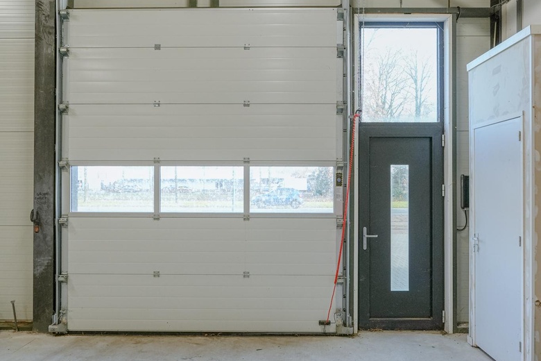 BedrijfsruimteaanOranjelaan 42 j<br/> inBeek en Donk