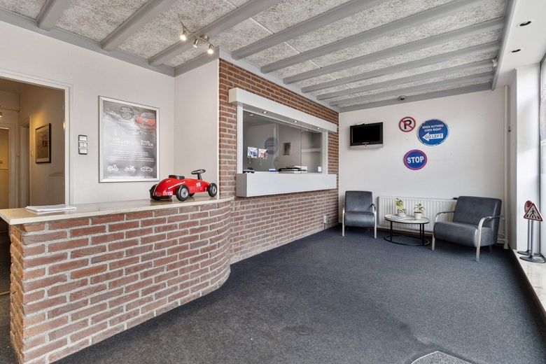 KantoorruimteaanAlberdingk Thijmstraat 33<br/> inVenlo KantoorruimteaanAlberdingk Thijmstraat 33<br/> inVenlo