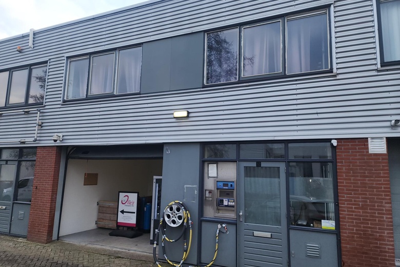 BedrijfsruimteaanBoekweitstraat 32<br/> inNieuw-Vennep