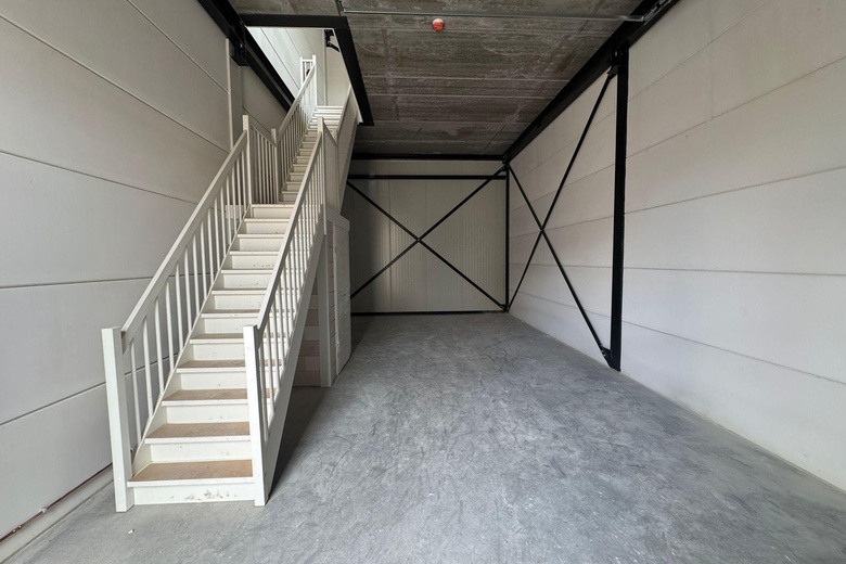 BedrijfsruimteaanHedikhuizerweg 15 A 5<br/> inDen Bosch