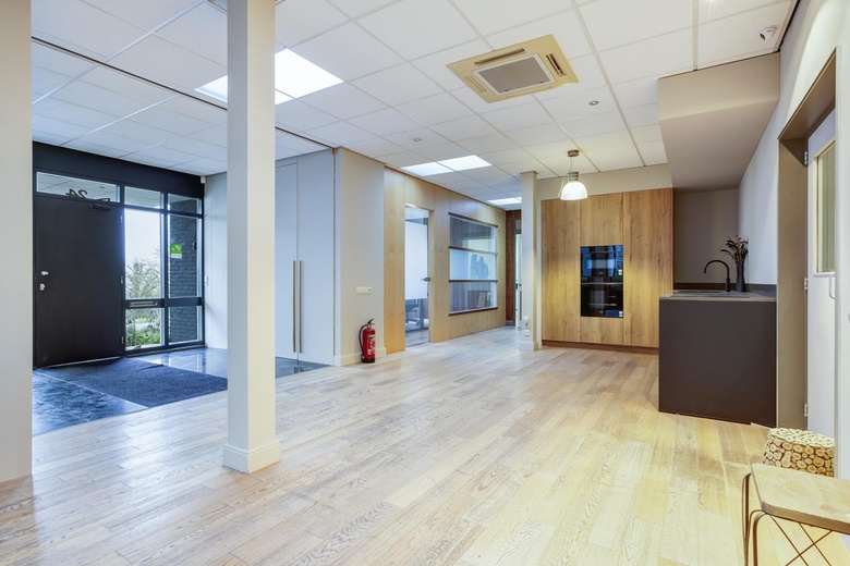 BedrijfsruimteaanGouderaksedijk 24<br/> inGouda BedrijfsruimteaanGouderaksedijk 24<br/> inGouda