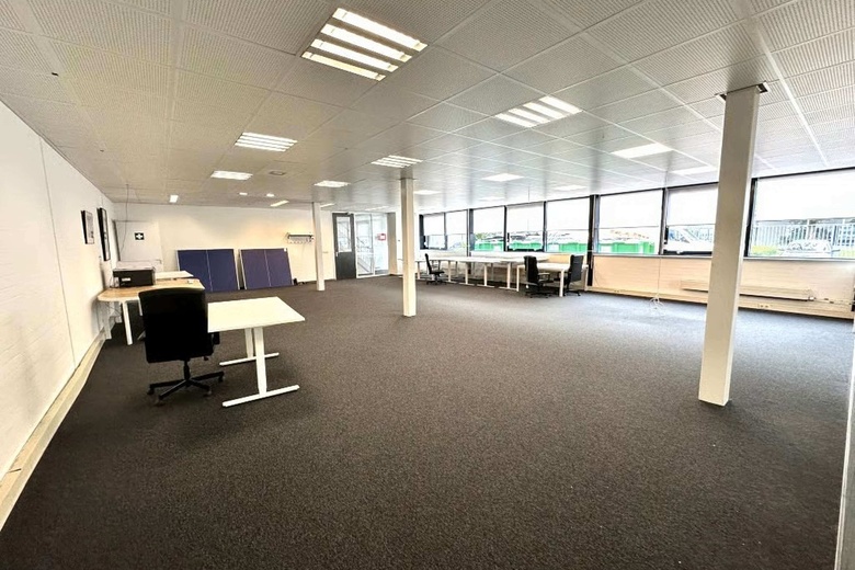 BedrijfsruimteaanParellaan 24<br/> inHoofddorp