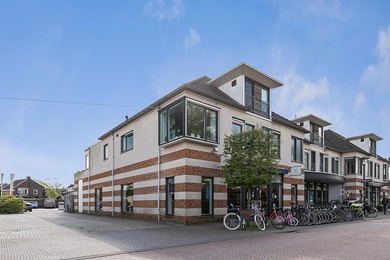 Bekijk foto 2 van Dorpsstraat 31 Bekijk foto 2 van Dorpsstraat 31
