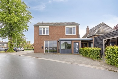 Bekijk foto 2 van Zuiderzeestraatweg West 19