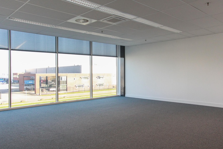 KantoorruimteaanDistributieweg 13<br/> inWaddinxveen