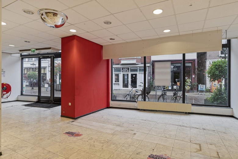 WinkelruimteaanOudestraat 86<br/> inKampen WinkelruimteaanOudestraat 86<br/> inKampen